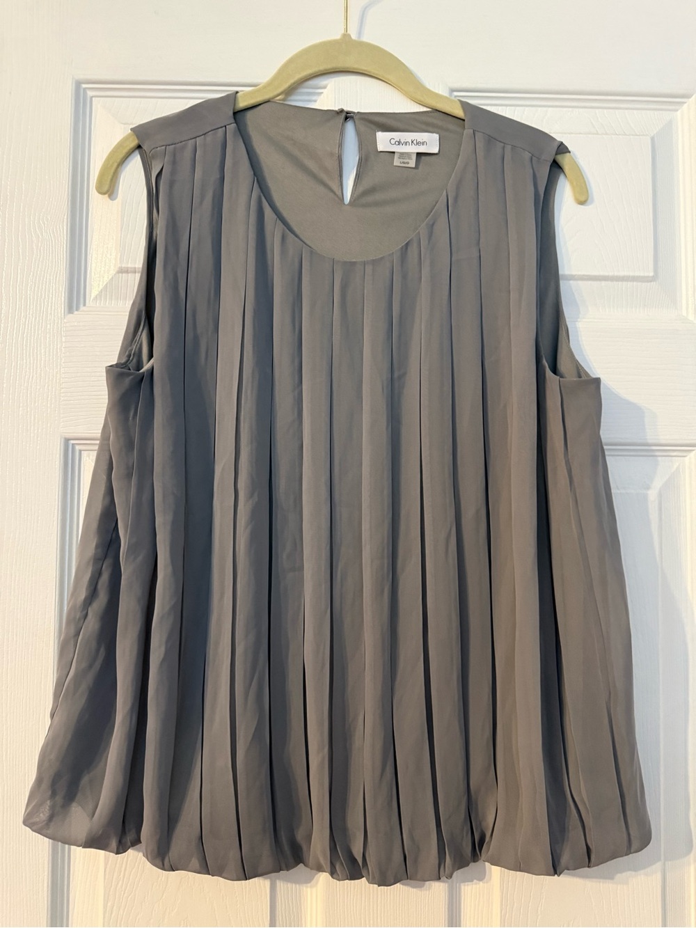Calvin Klein Pleated Sleeveless Camisole in Gray